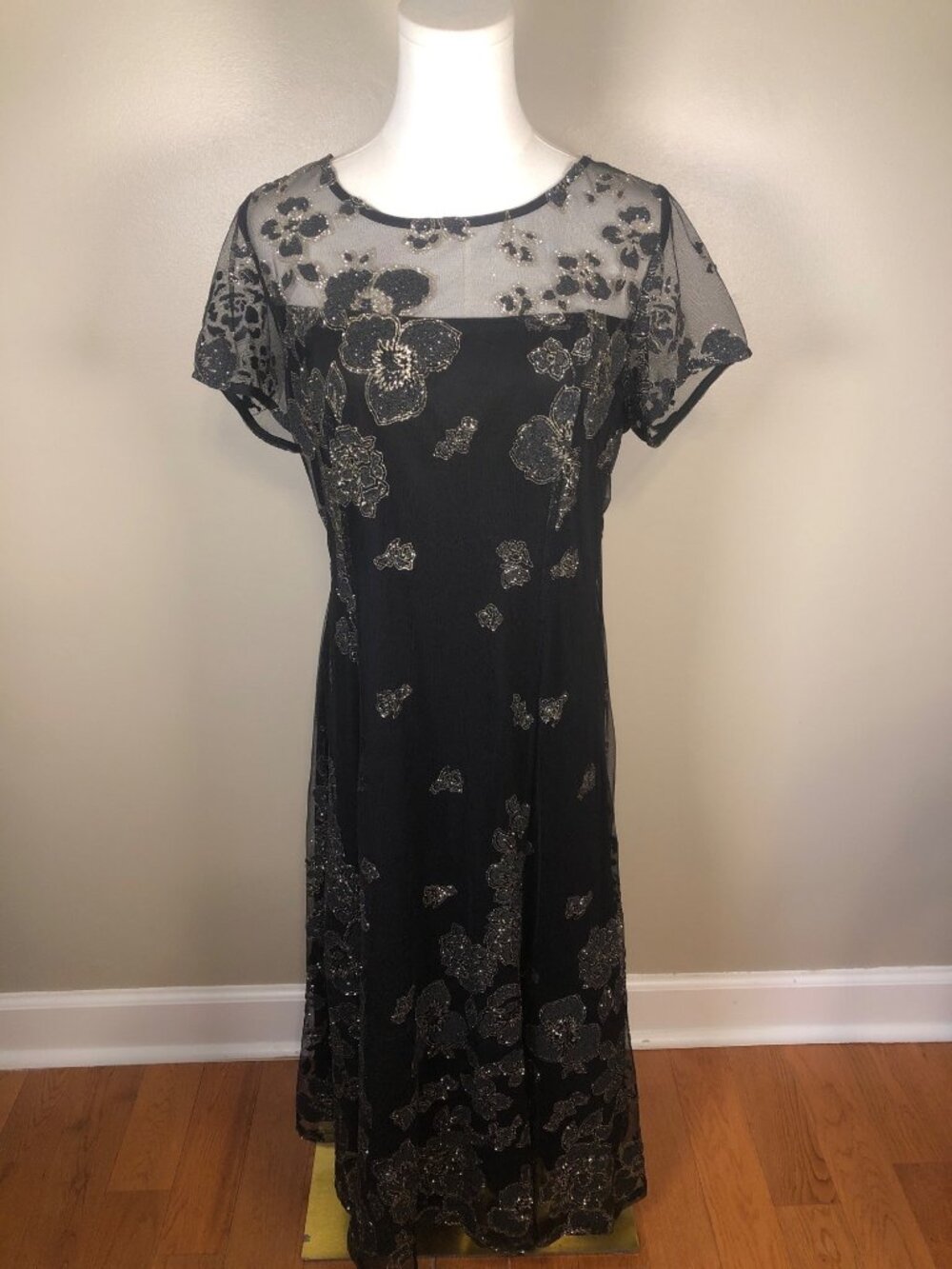 SLNY Black Embellished Floral Sheer Overlay Midi Dress Size 14 Elegant Evening